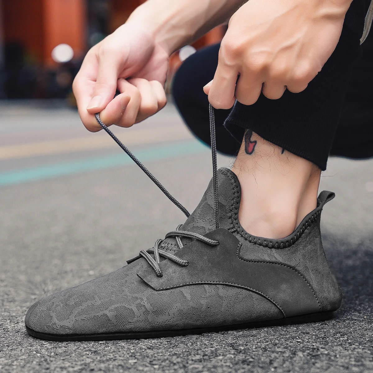 Spring and Summer Men's Loafers One-Piece Lazy Sneakers for Comfort and Convenience