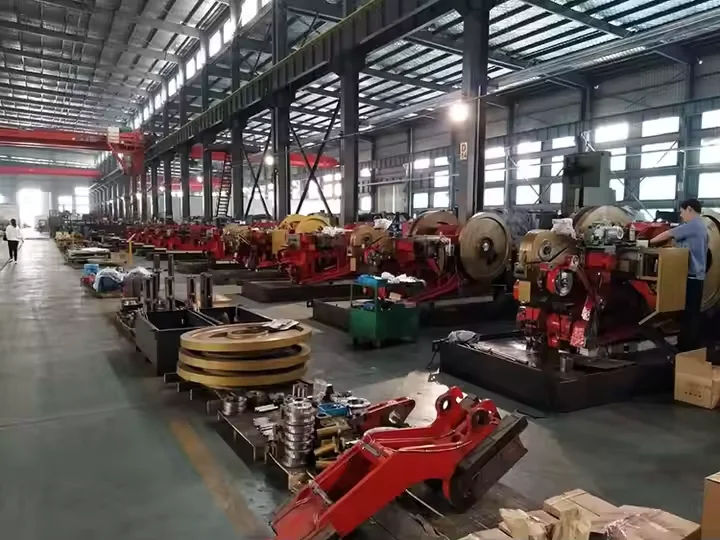 Picture 3: New Hot Sale Nut Former-nut Making Machine Nut Forging Machine High Speed and Fully Automatic Cold Heading Machine