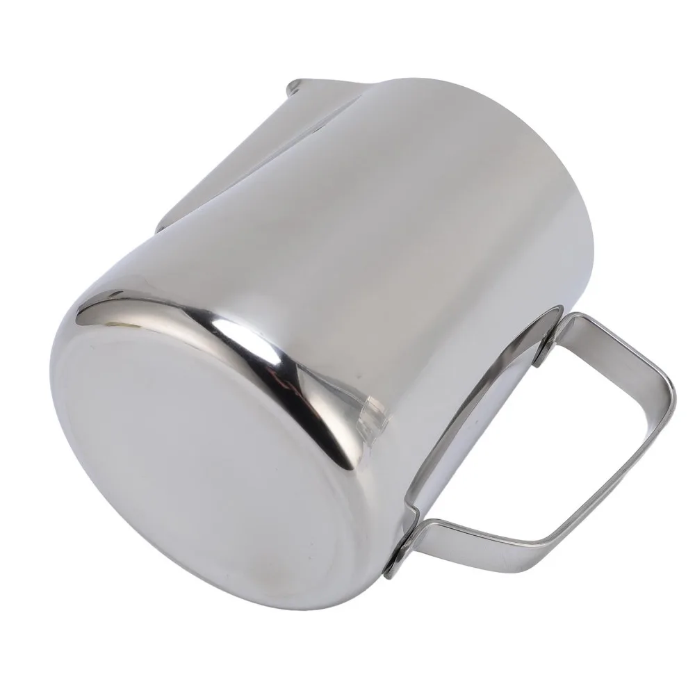 600ml Capacity Milk Frothing Pitcher Clear Scale Markings 304 Food Grade Stainless Steel Milk Frother Cup Original Color Finish