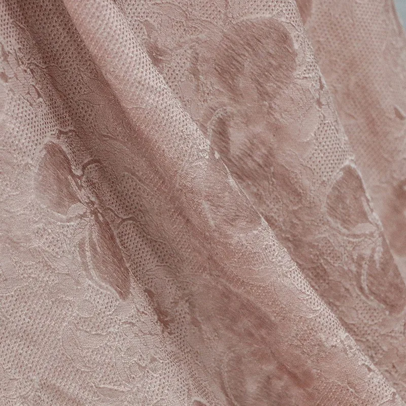 

Artistic style silk and viscose blended jacquard dirt-dyed peach fabric is a niche design for clothing