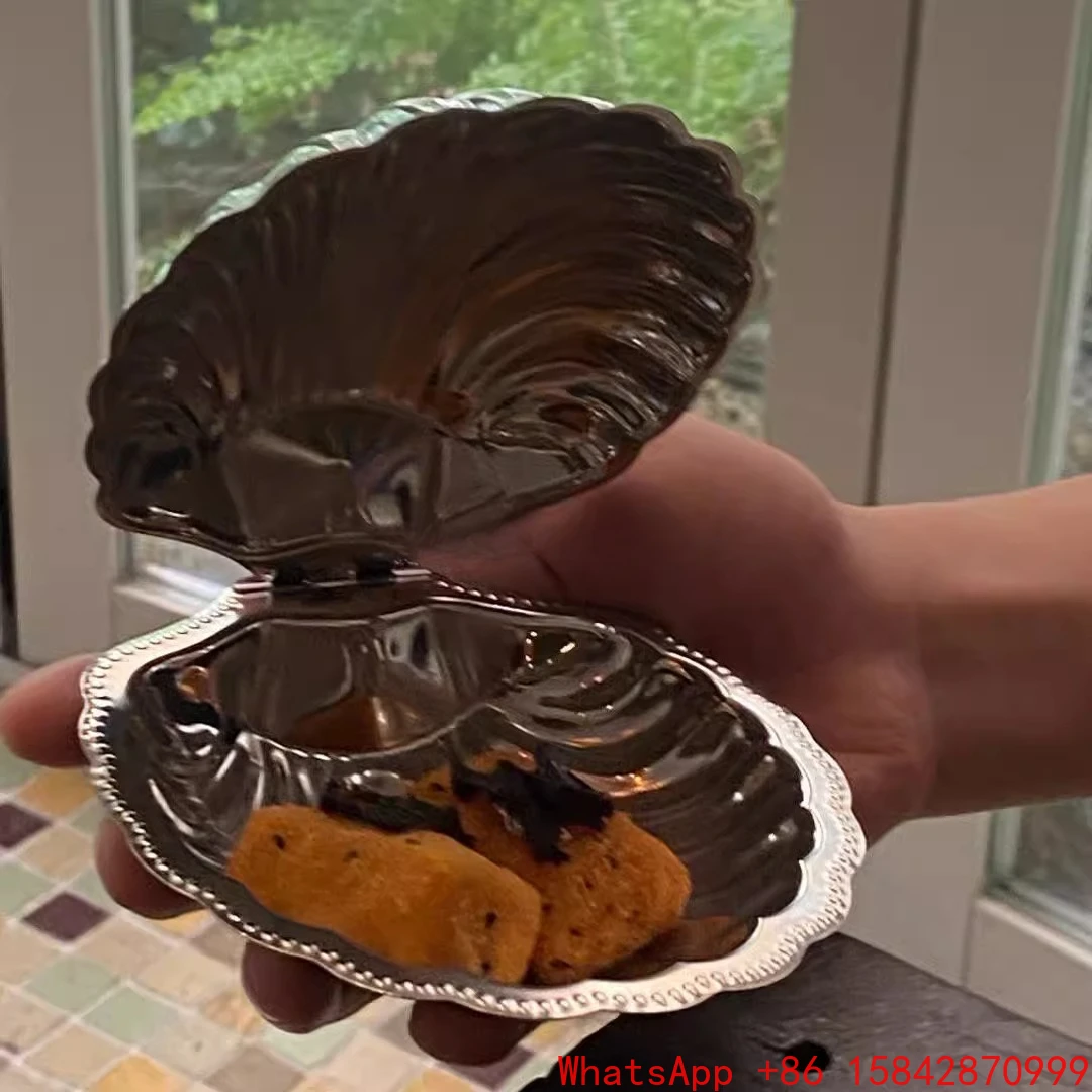 

Retro Stainless Steel Shell Butter Box Jewelry Storage Box