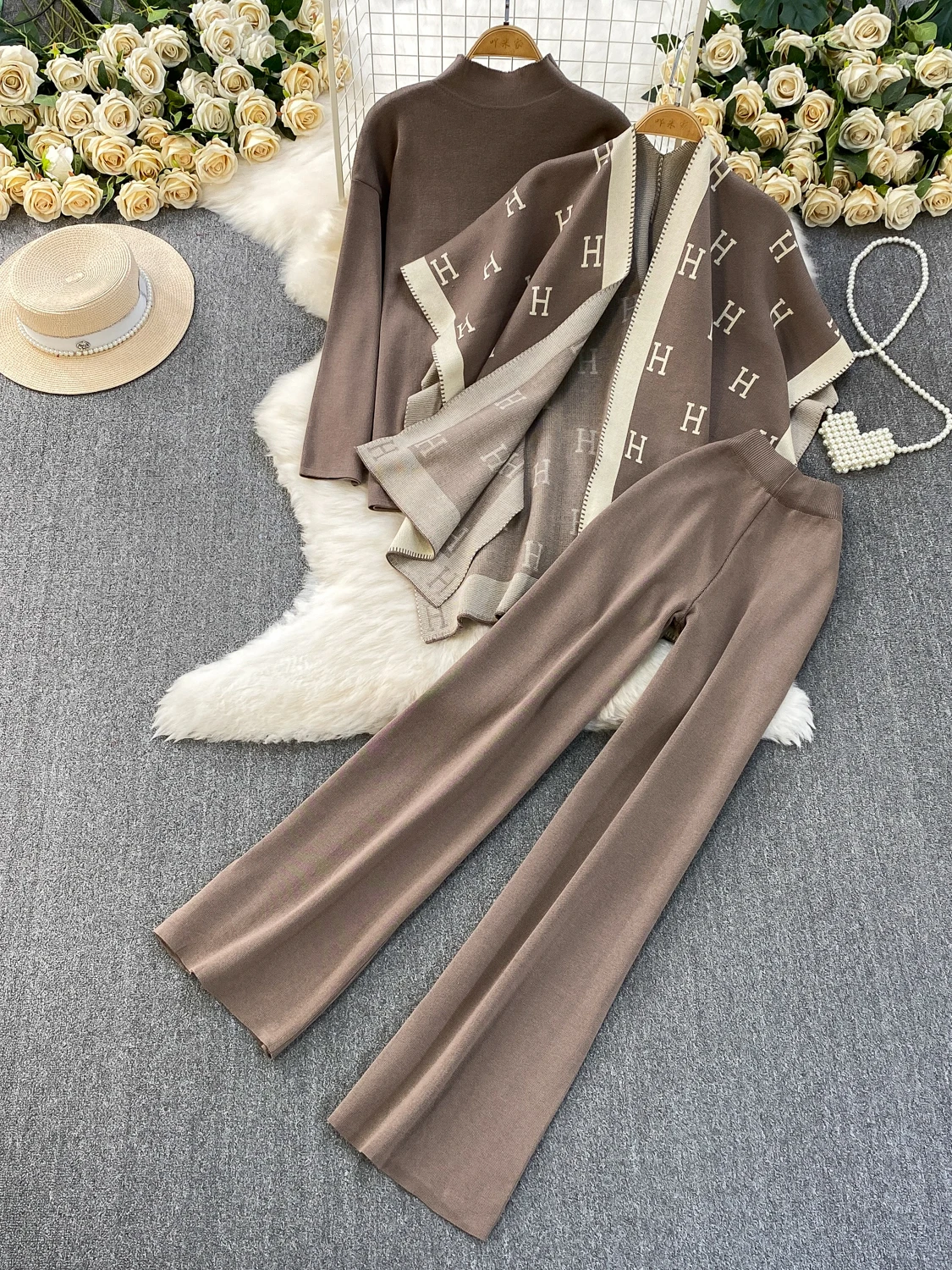 Faionable Knitted Tee-Piece Set Women's Loose Fit Autumn Winter Cardigan Embroidered Letter Sweatirt Wide Leg Pants image 3
