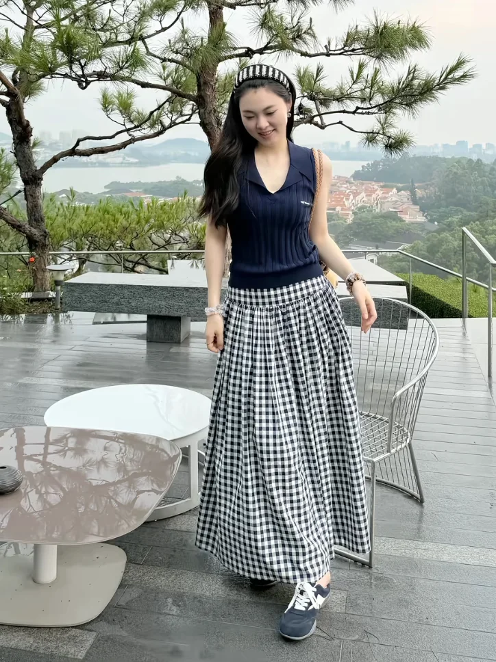 

Мягкий комфортный вязаный жилет PM Wang Nannan с буквенным узором, модный, с отложным воротником, повседневный стиль для...