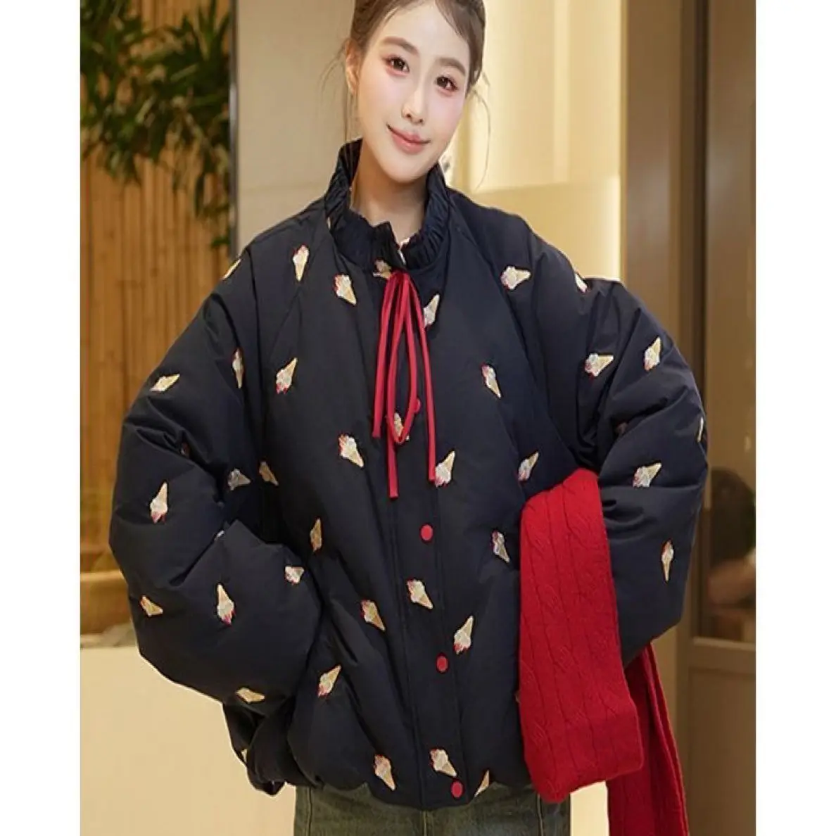 

Faionable Comfortable Soft Embroidered ort Plu Jaet Men's Cotton Clothes Stand Fit Thin PU Material Daily Wear