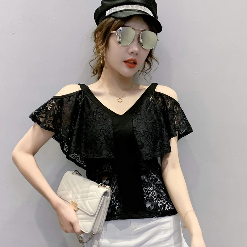 Lady Fashion Sexy Lace Splicing Black Off Shoulder T Shirts for Women Clothing Girls Vintage Tops Female Woman Nice Clothes 2