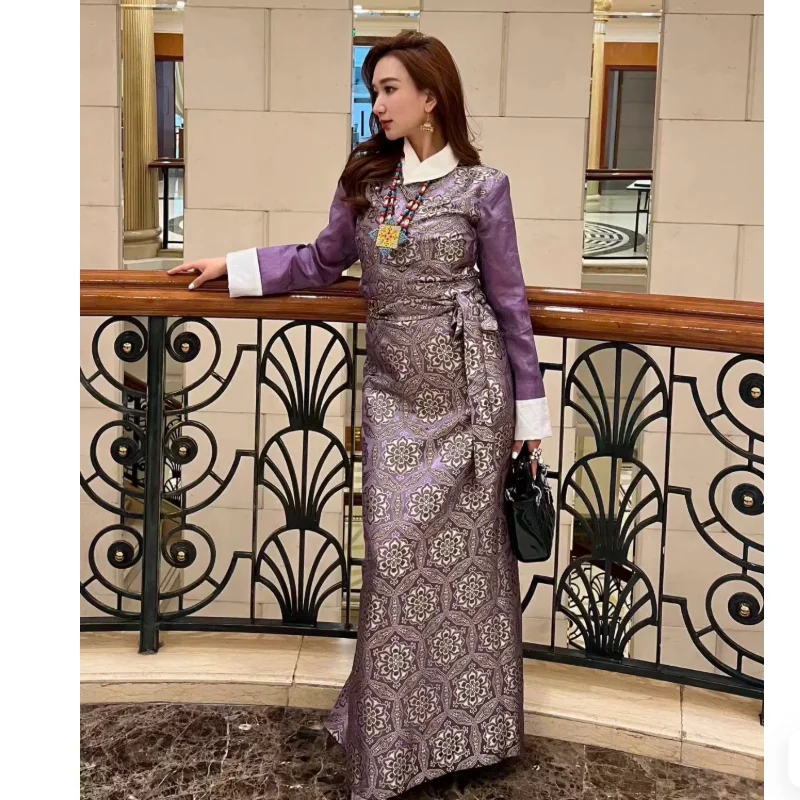 Chinese Xizang Crescent Neck Women's Dress Brocade Contrast Bola Dress