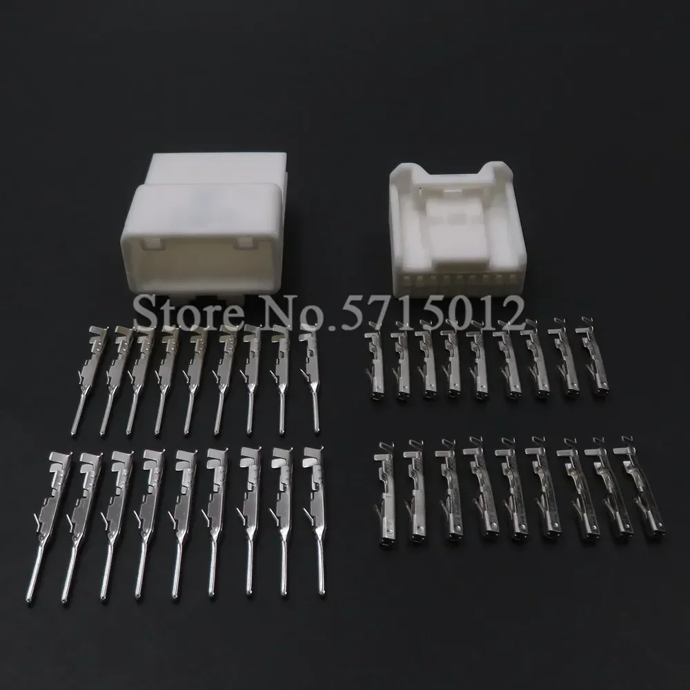 18 Hole Automotive Electrical Connector 90980-12412 90980-12411 Car Socket With Terminal