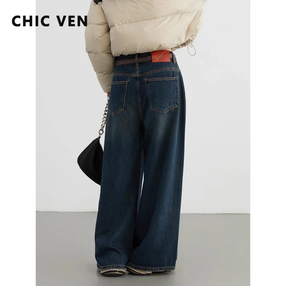 

CHIC VEN Women Jeans Streetwear New Retro High Waisted Straight Wide Leg Denim Pants Brushed Woman Trousers Autumn Winter 2023