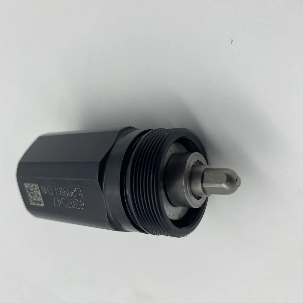 Original High Quality New For 4307547 Fuel Injector Solenoid Valve For Cummins M11 QSM11 Engine