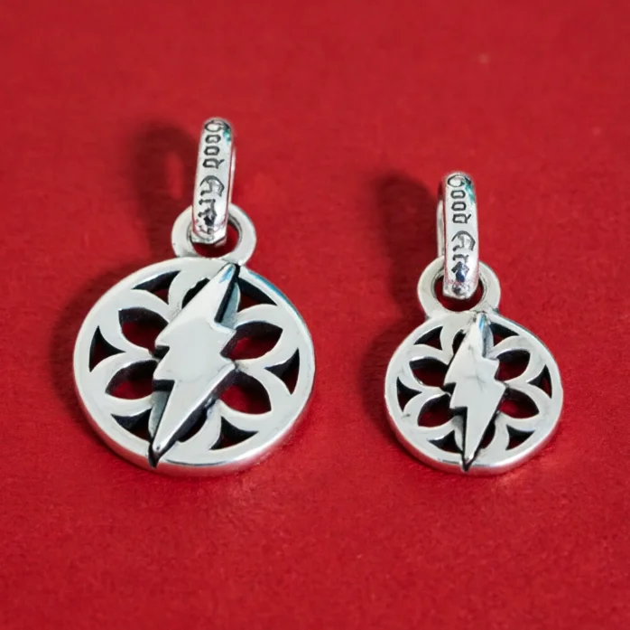 Punk 925 Sterling Silver Necklace Pendant Lightning Sakura European and American Retro Men's and Women's Fashion Network Red Per