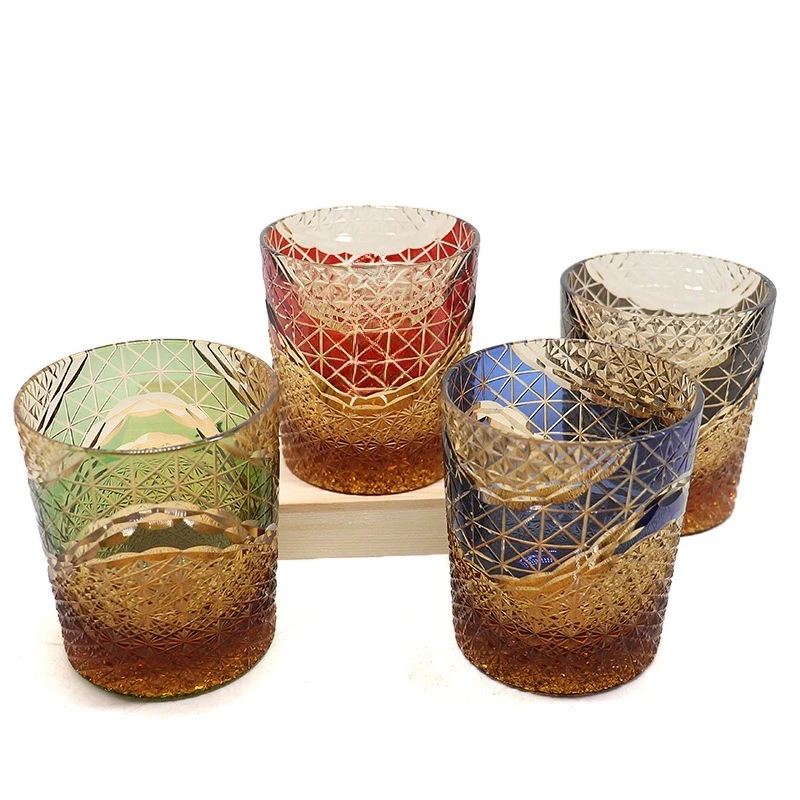 

Edo cut whistle glass Japanese hand-carved niche classical whiskey wine glass full of mountain chrysanthemum pattern