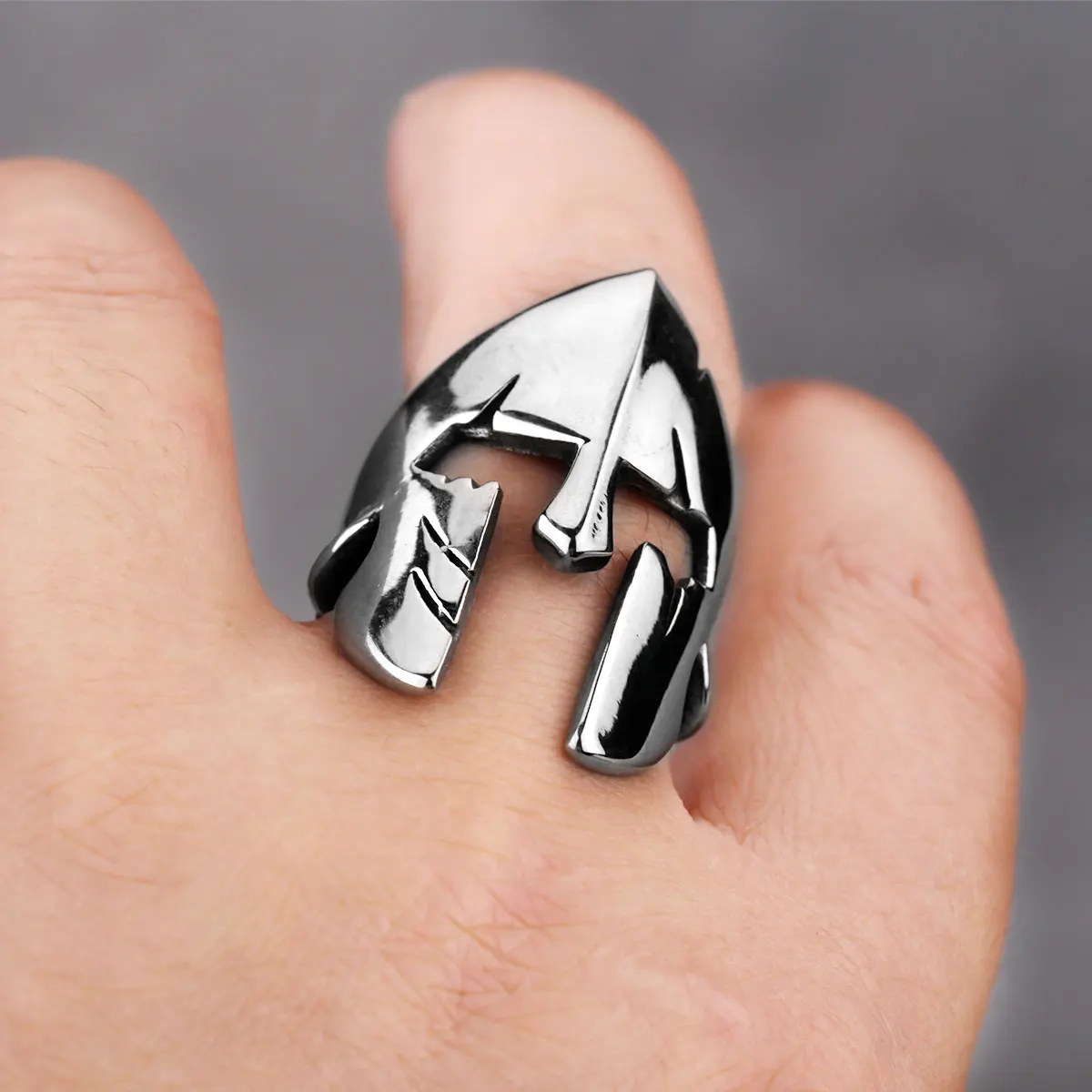 Men\'s Spartan Warrior Mask Ring Hip Hop Simple Charm Punk Boutique Handmade Viking Jewelry Ring Creative Gift Wholesale