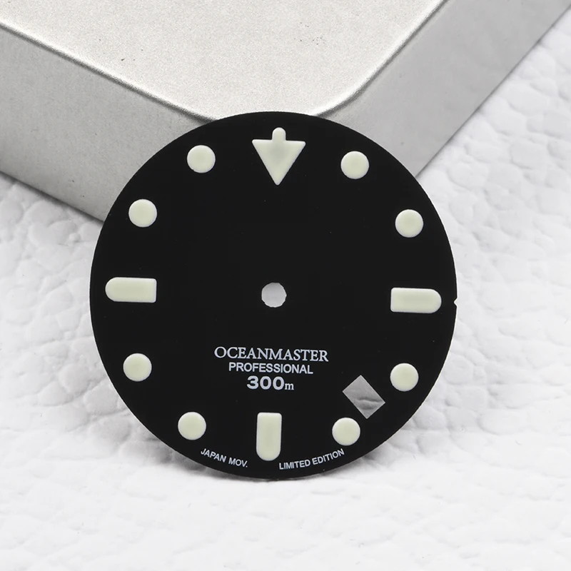 4.2 O'clock Crown Position Dial 28.5mm Black Dial C3 Super Luminous without logo For NH35A NH36A movement