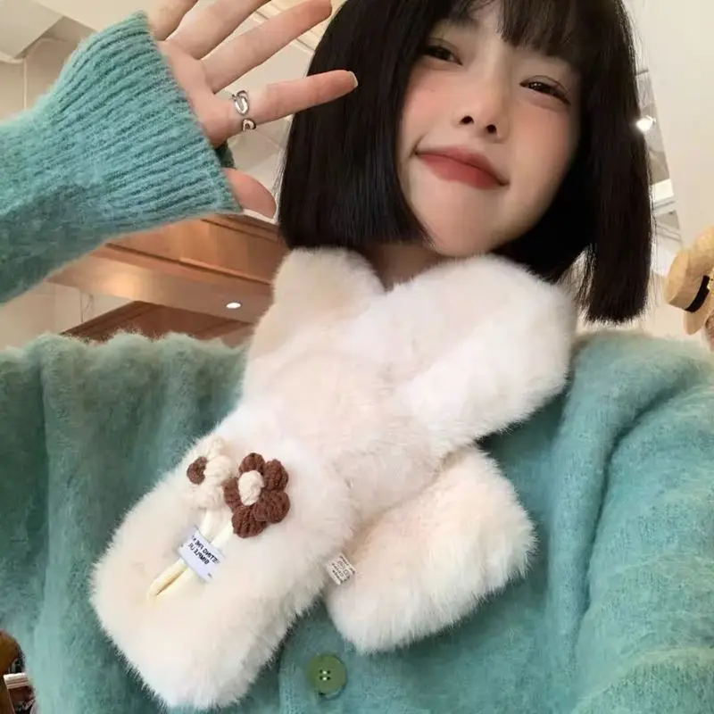 وشاح زهرة لطيف للنساء الشتاء رقيق الفراء الصليب الأوشحة بلون أفخم الدافئة منديل الفتيات الرقبة أدفأ