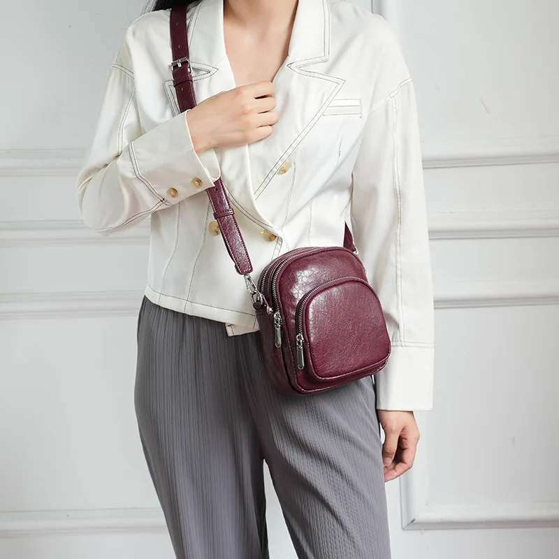 

Cross-body bag lady PU leather multi-pocket single-shoulder mobile phone storage commuter bag