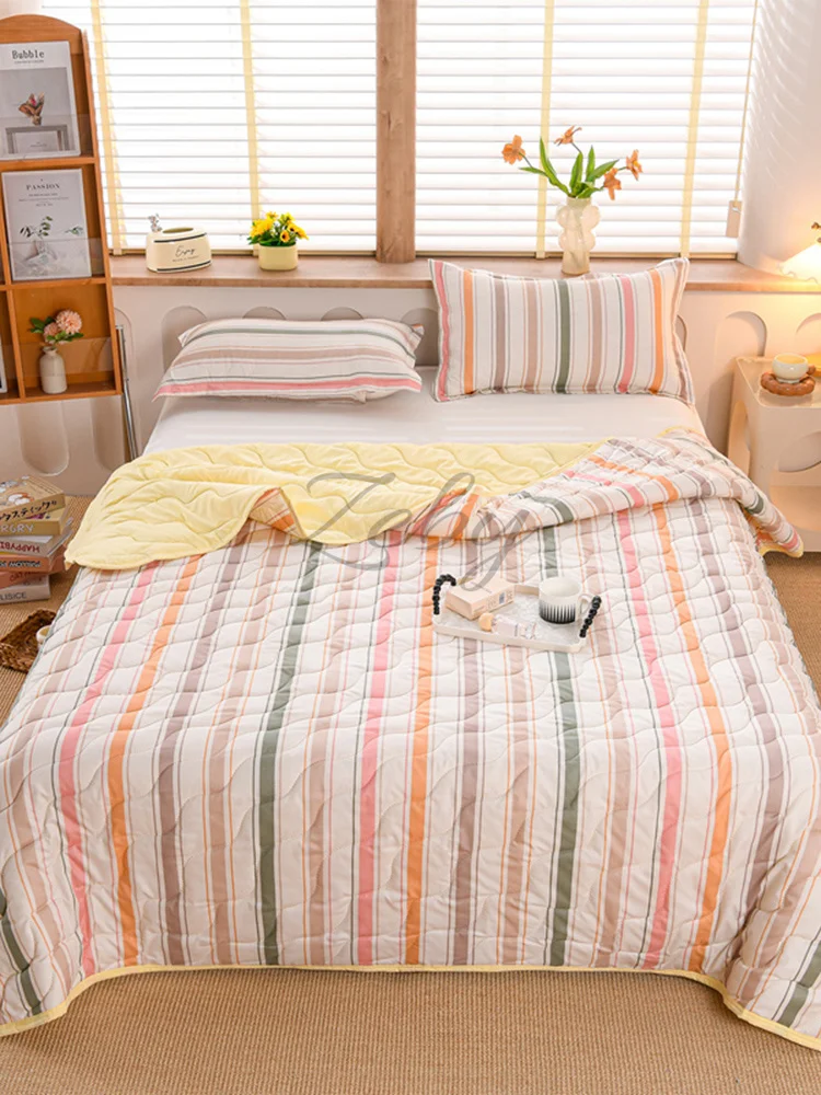 Breathable Quilted Summer Blanket Cooling Skin-friendly Comforter Soft Lightweight Quilt Well-vetilated Single Double  Duvet Set