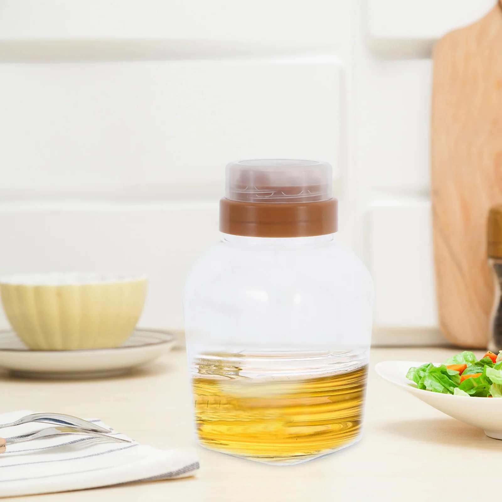 

4pcs Clear Plastic Honey Dispenser Bottles 720Ml Refillable Leak Resistant Squeeze Jars Transparent Kitchen Storage Containers