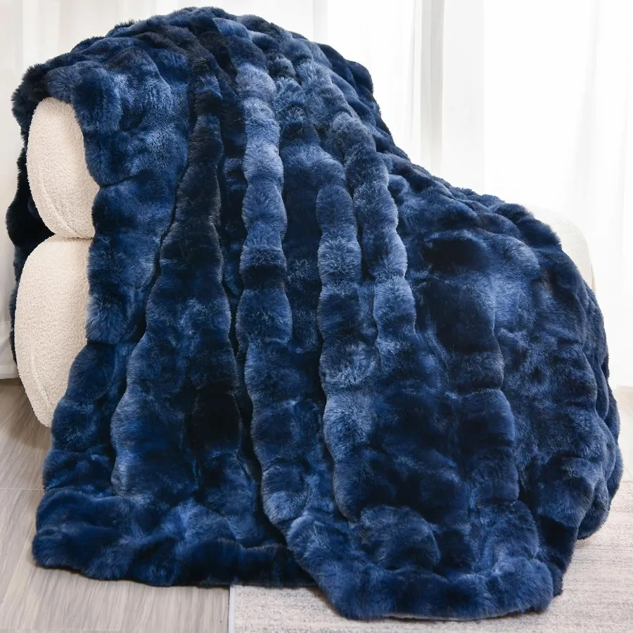 

HD Faux Fur Throw Blanket for Couch: Fluffy Cozy Soft Plush Luxury Thick Fuzzy Fleece Blanket Perfect for Sofa Bed Sofa Bedroom