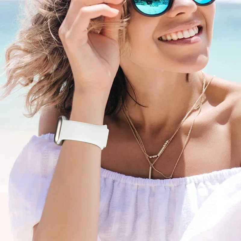 Correa de silicona para Apple Watch Band 49mm 46mm 44mm 40mm 45mm 41mm 42mm 38mm pulsera deportiva iWatch Series Ultra 10 9 7 8 se 4 5 6