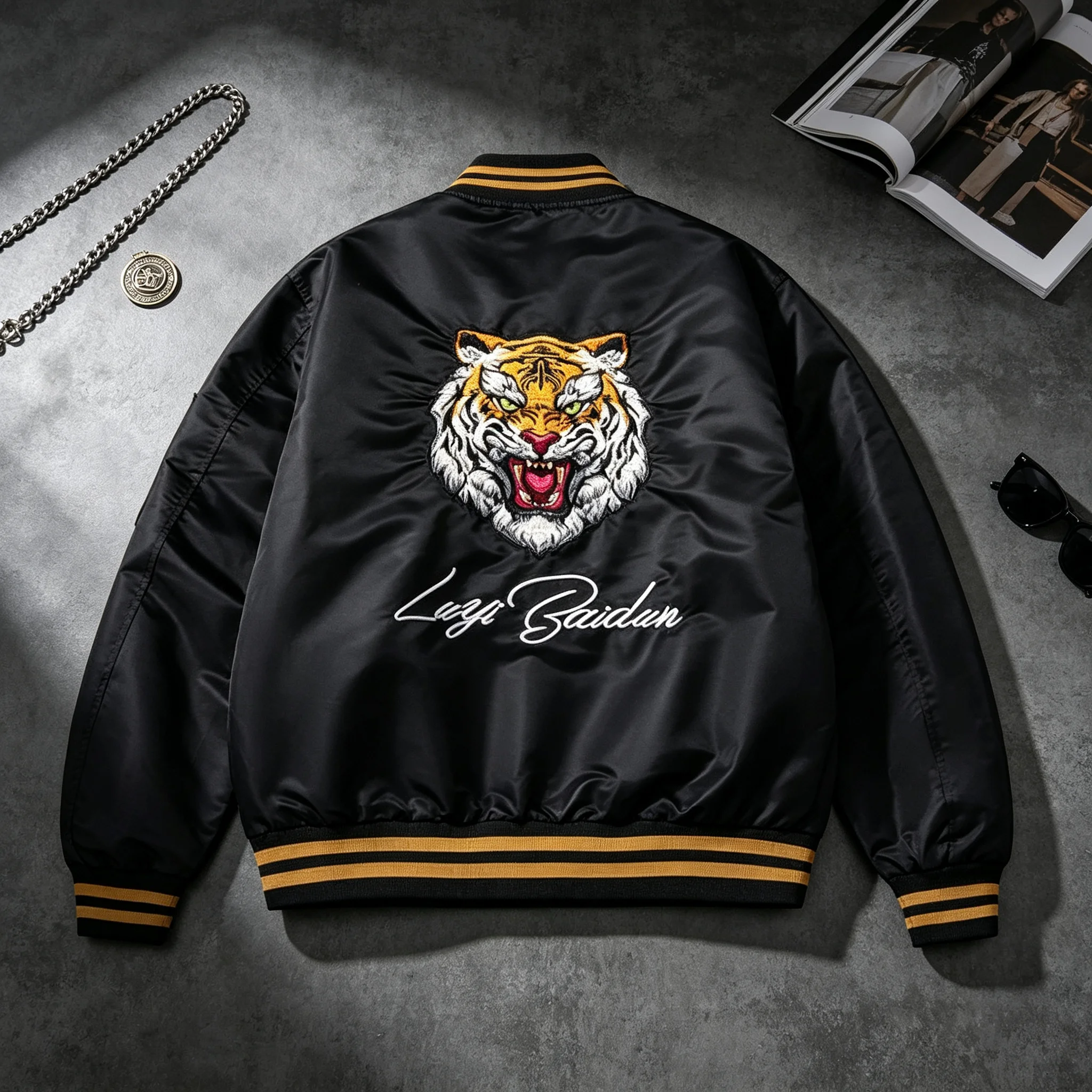 Hip Hop Harajuku Thickened Winter Jacket Men Head Embroidered Zipper Jackets Loose Bomber Jacket Couples Casual Baseball Coats