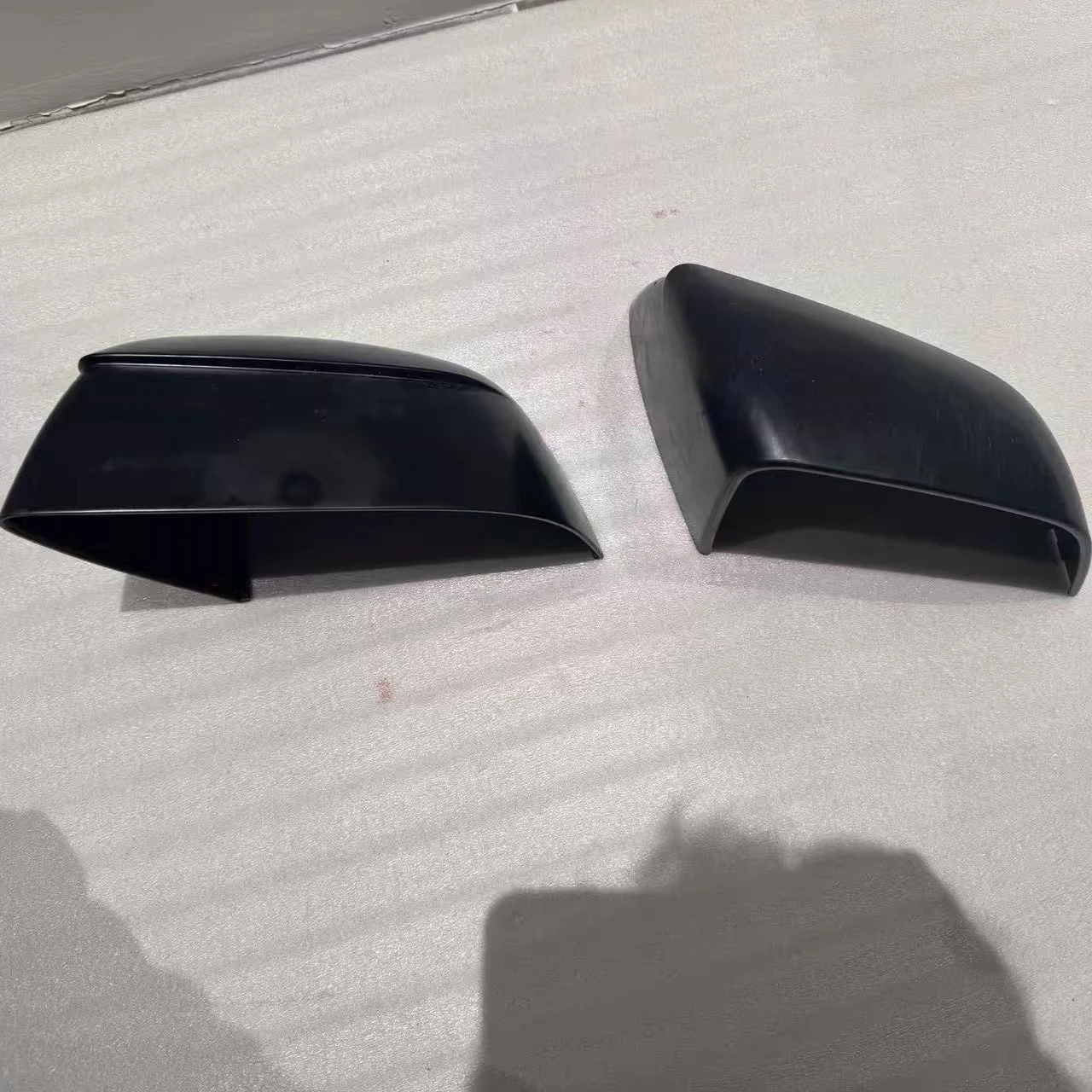 

2025 Tesla Model Y Highland left and right reversing mirror shell rearview mirror shell