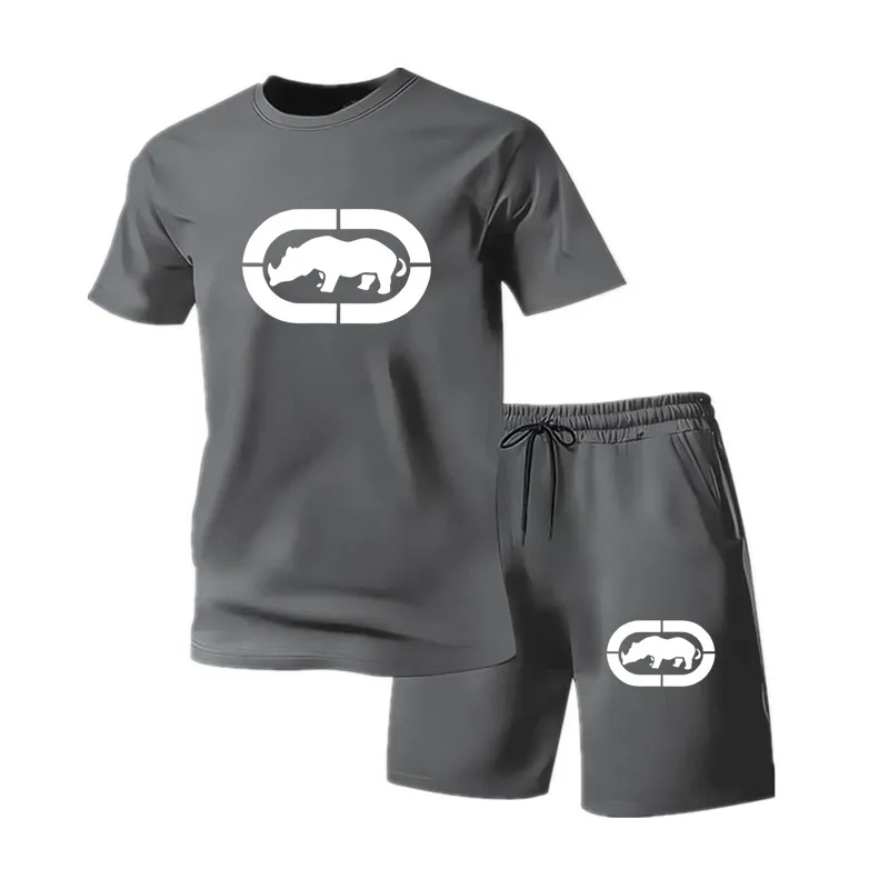 

Men's summer breathable sportswear round neck short sleeved five quarter shorts lightweight and comfortable sports style set