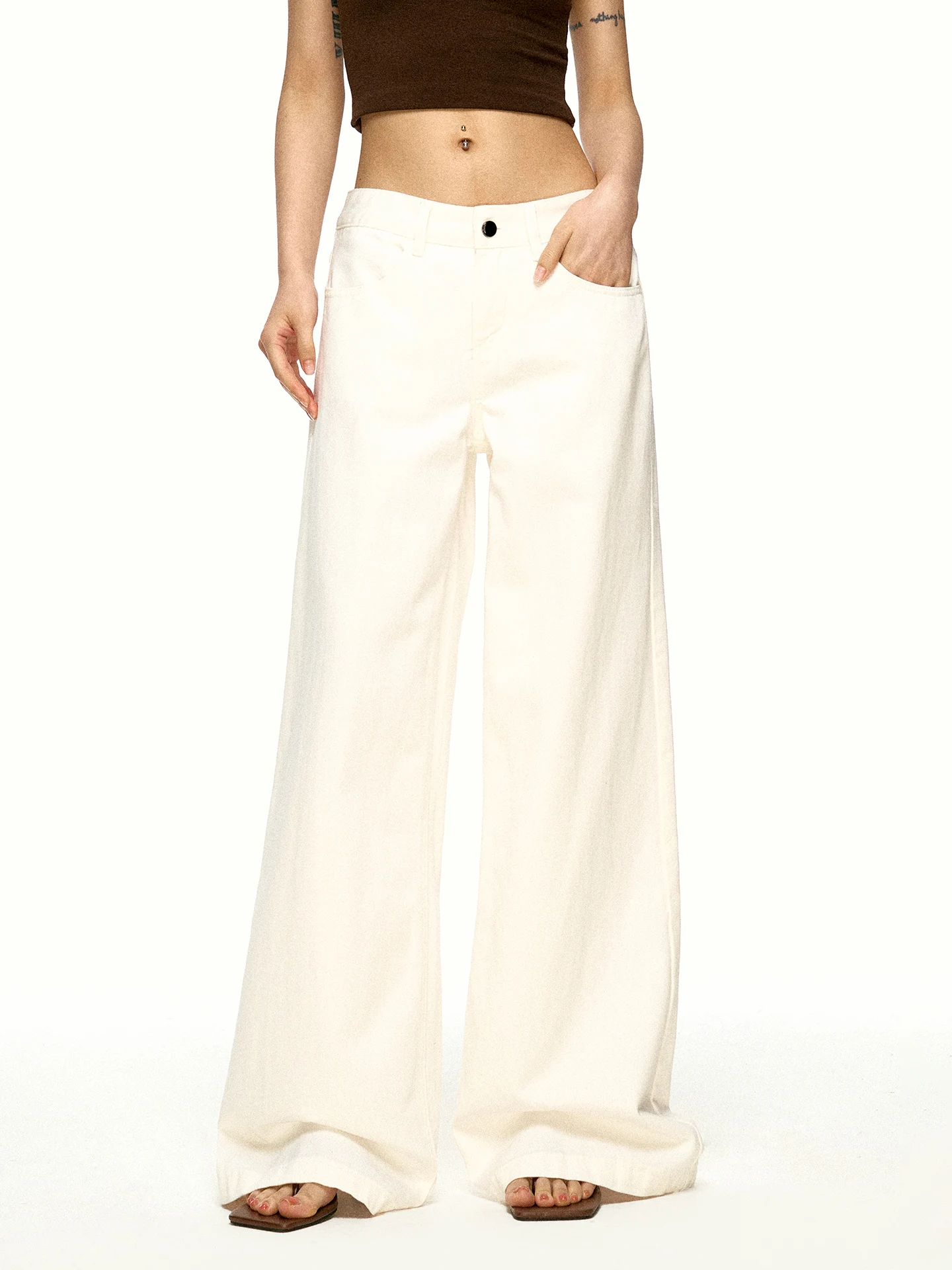Aaisup American Style Women's Loose Fit Denim Pants with Pockets Autumn Season Floor Length Drapey Slimming Concealing