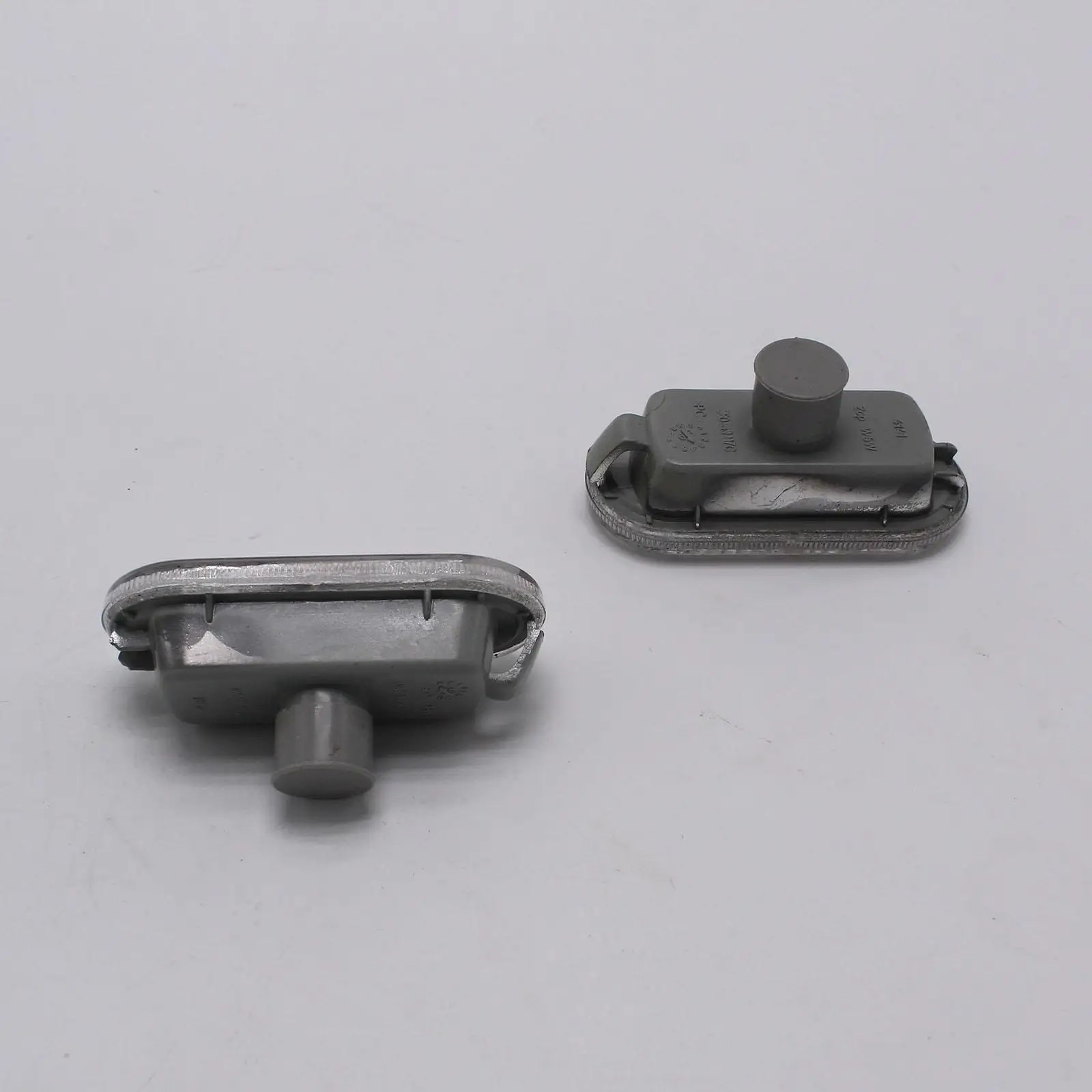 

Передний бампер, боковой габаритный фонарь, галогенный указатель поворота, прозрачная линза, пластик, для замены на автомобиле