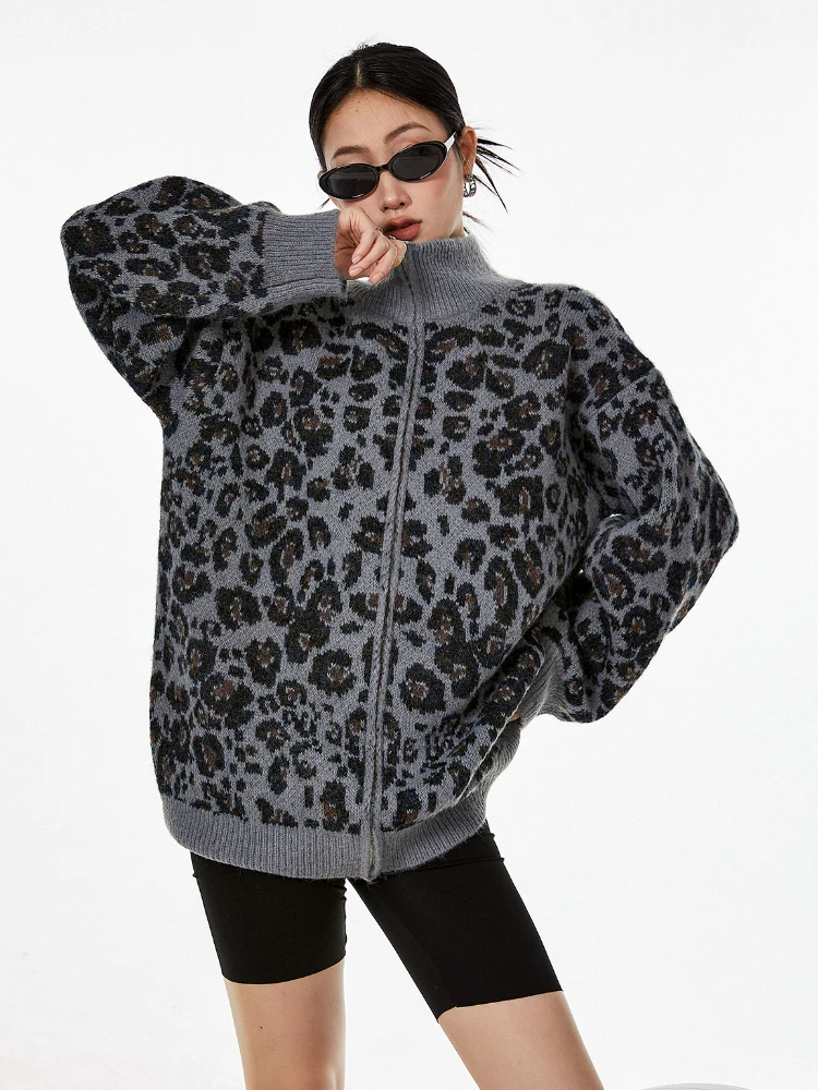 Leopard Print Knitted Cardigan Women's 2024 Autumn New Loose Zipper Knitwear Outerwears Fashion American Retro Oversized Sweater