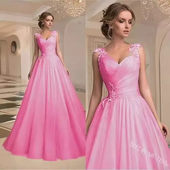 V Neck Sleeveless Dress Maxi Length Office Wear with European and American Style Commuter Chic Pleated Dress Spring for Women