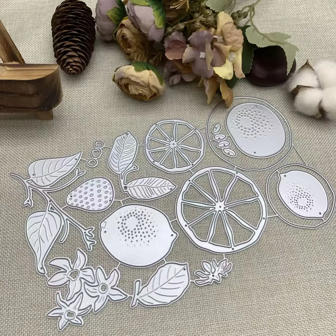 1 Stück Zitronen-Orangen-Scheiben Metall-Stanzformen für DIY Scrapbooking, Grußkarten, Album-Dekoration und Prägung