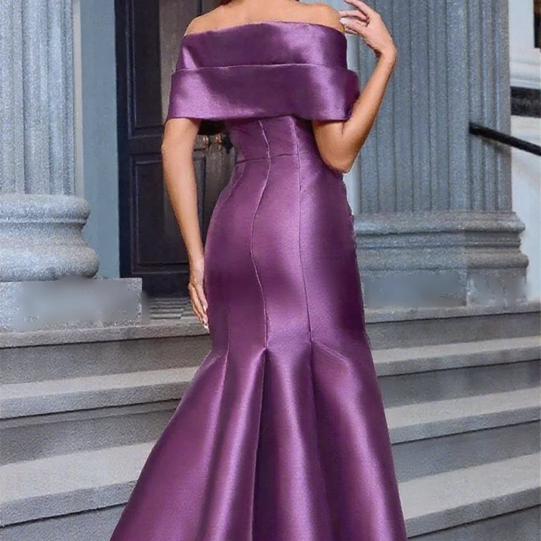 Gaun Malam Wanita Ritsleting Ruched Berlian Imitasi Tanpa Bahu Gaun Ibu dari Pengantin Wanita Putri Duyung Glamor Disesuaikan