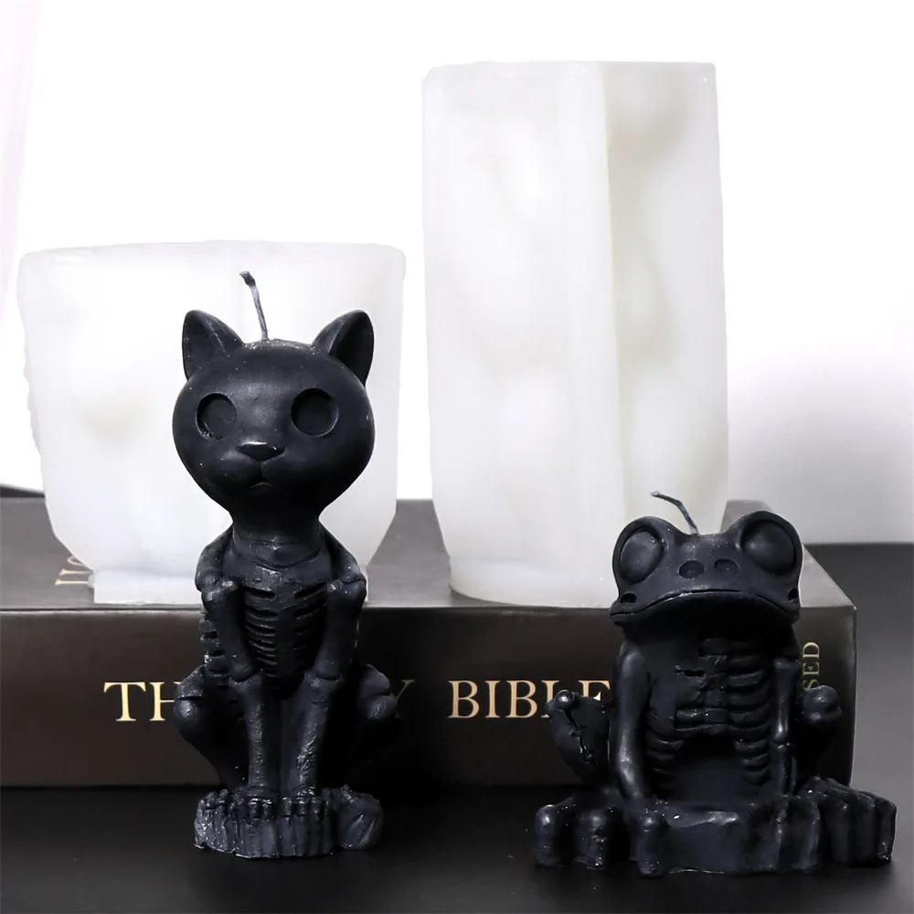 

Halloween Skeleton Frog and Cat Silicone Candle Mold Diy Plaster Aromatherapy Candle Epoxy Resin Molds Candle Making Supplies