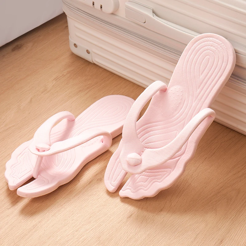 1Pair of Portable Folding Slippers for Business Trip Couple Beach Flip-flops Hotel Bath Anti-skid Slippers Folding Slippers