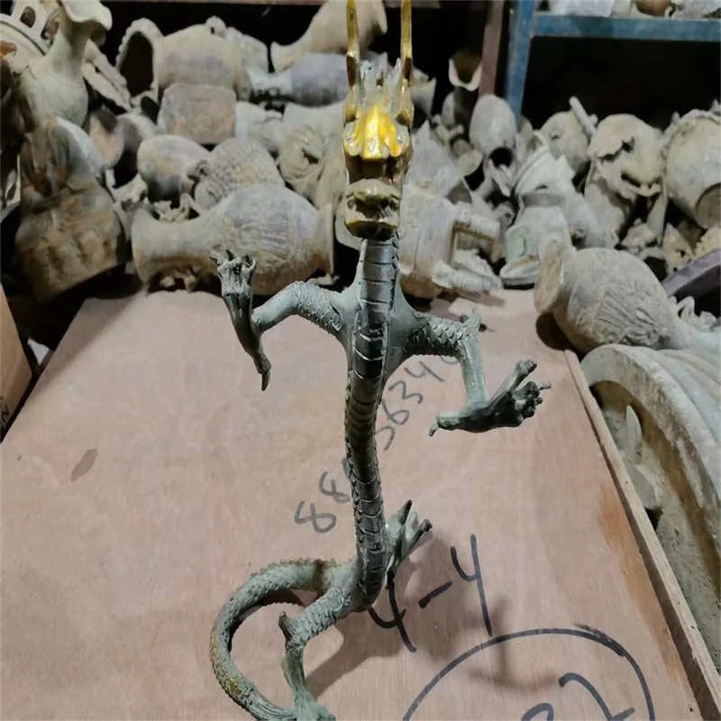 

Old Bronze Be unearthed, China Come From FOLK Collection Copper Gilded Dragon