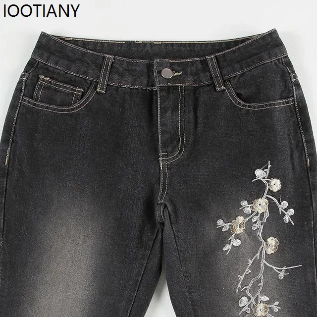 Fashion Floral Embroidered Jeans Vintage 2000s Low Rise Flared Jeans Womens Vintage Y2k Baggy Jeans High Street Basic Trousers