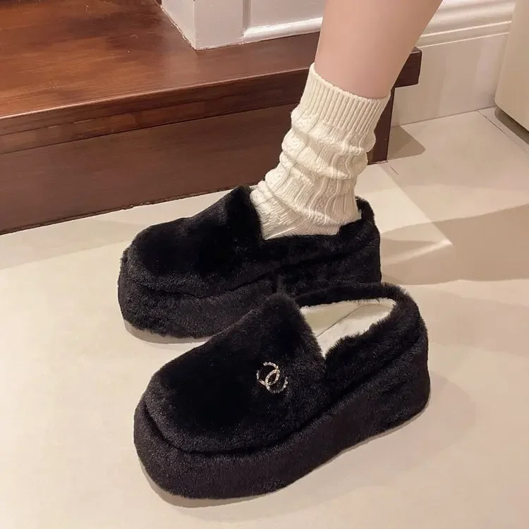 Shoes Woman 2024 House Slippers Platform Fur Flip Flops Luxury Slides on A Wedge Winter Footwear Heeled Mules Plush