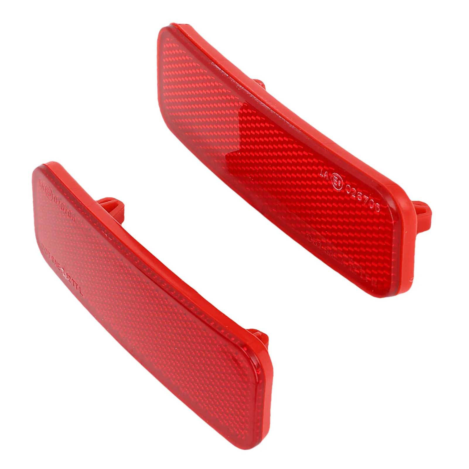 

Rear Bumper Reflector 1778456 – Durable Weatherproof Safety Replacement for Ford Transit/Tourneo/Courier Connect