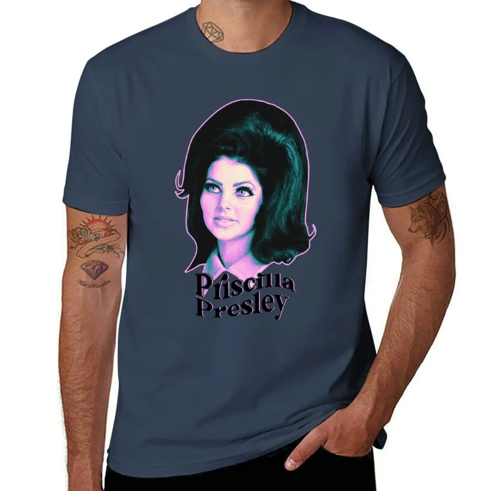 

presley priscilla T-Shirt Classic Basic Casual T-Shirt