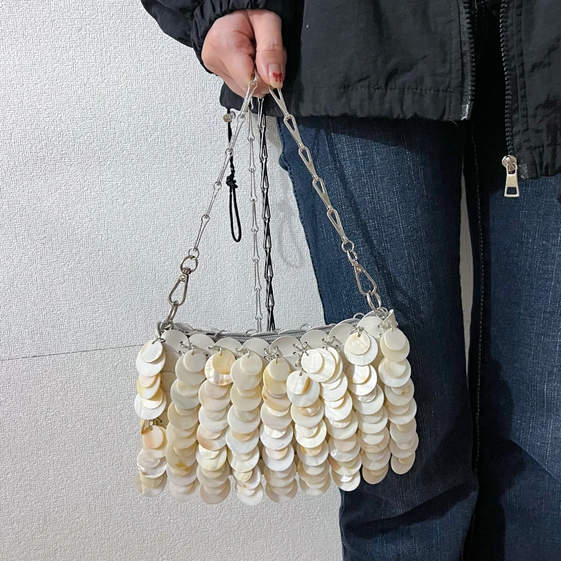 Factory supplied natural mother of pearl handmade bead sequin bag, niche vacation style chain diagonal dinner shoulder bag