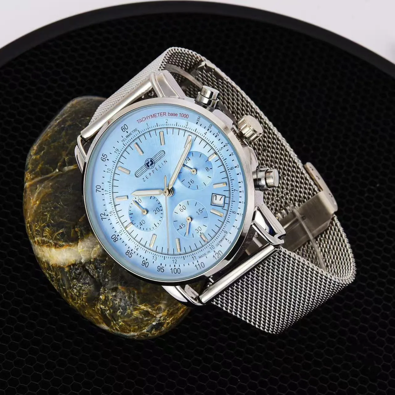 Nouvelle Collection 2026 Montre Homme Zeppelin à Quartz 42mm Cadran Bleu Rétro Business Casual Luxe avec Bracelet en Maille Acier Inoxydable