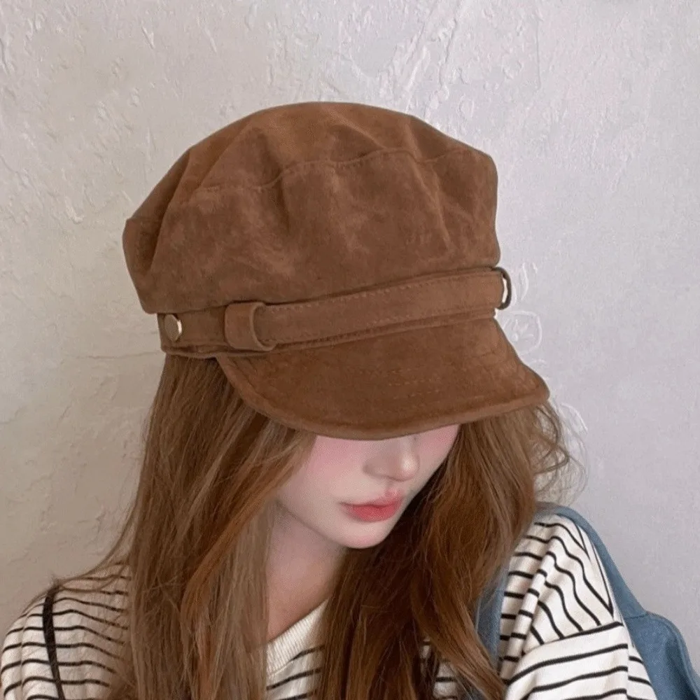 Modische Kurzbrim-Wildleder-Baskenmütze mit Flachem Oberteil, Winddichter Künstlerhut, Warmer Koreanischer Newsboy-Hut für den Alltag