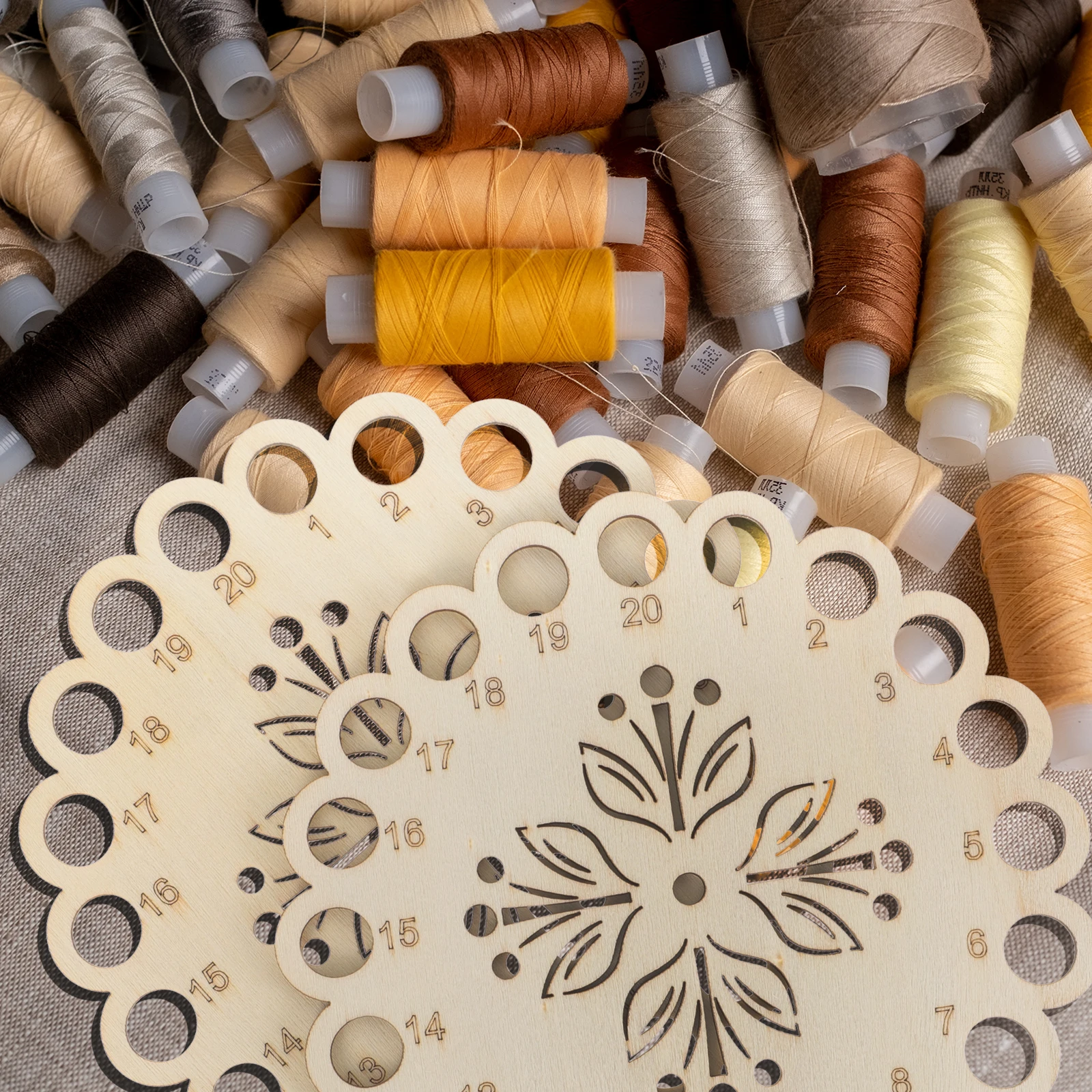 

2pcs Embroidery Floss ganizer Wooden Threader Storage Plate Cross Stitch Supplies Sewing Tool Hollow Pattern Durable Reusable
