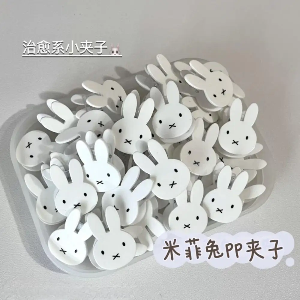 Miffy Acryl-Kawaii-PP-Clips zum Befestigen von Testpapieren, zur Aufbewahrung von Haftnotizen und Tagebüchern von Schülerinnen sowie zur Organisation von Dokumenten.