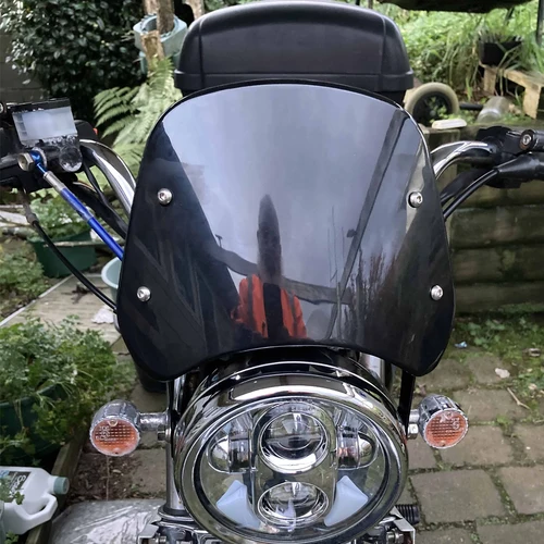 Imagen 2 del producto Deflector de viento Universal para motocicleta, carenado de parabrisas para Triumph Harley Honda Yamaha Kawasaki Suzuki Cafe Racer