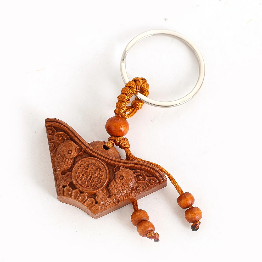 

Natural Mahogany Pendant Key Ring Wood Carving Yuanbao Double Fish To Keep Safe Car Keychain Pendant Decorative Blessings
