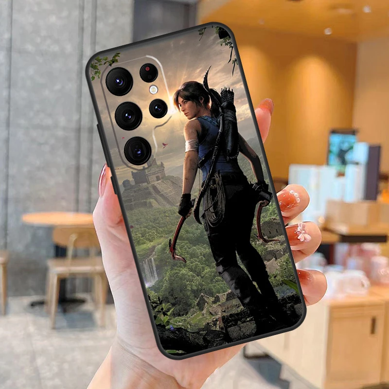 Lara Croft Tomb Raider funda de teléfono para Samsung Galaxy S25 S24 S23 S22 S21 S20 Ultra S9 S10 Plus S25 FE contraportada