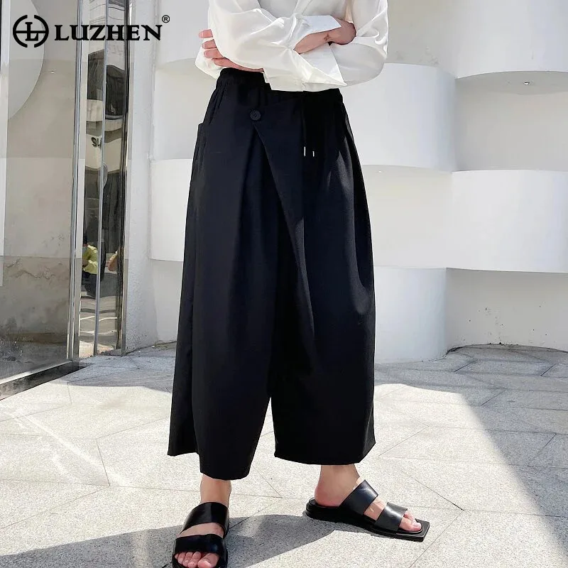 

LUZHEN 2026 Летние оригинальные укороченные брюки с перекрестными вставками и пуговицами, свободного кроя, мужские, модные, элегантные, повседневные, JY6277