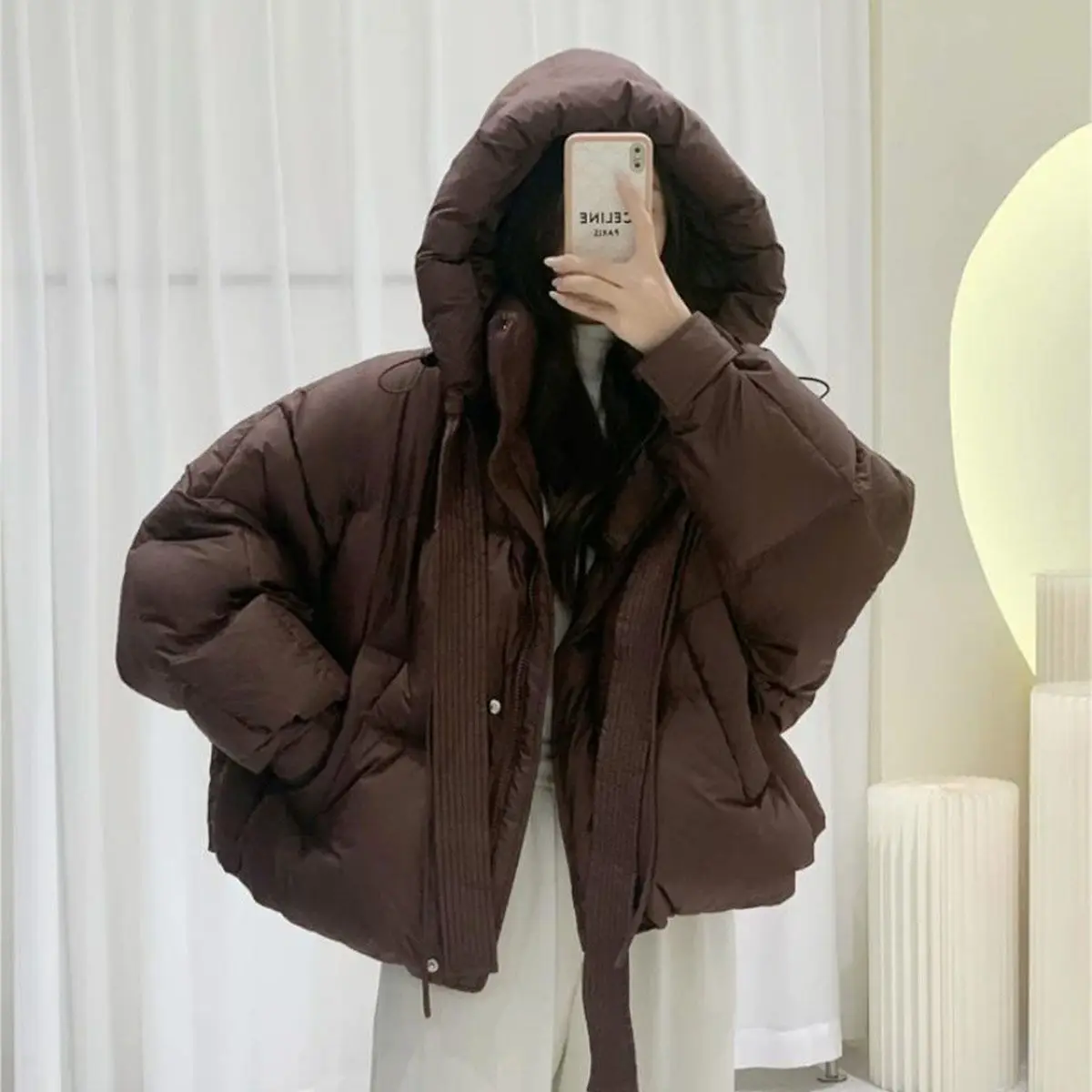 Live product 2024 spring internet celebrity with the same 90 white goose down short hooded jacket casual warm down jacket for