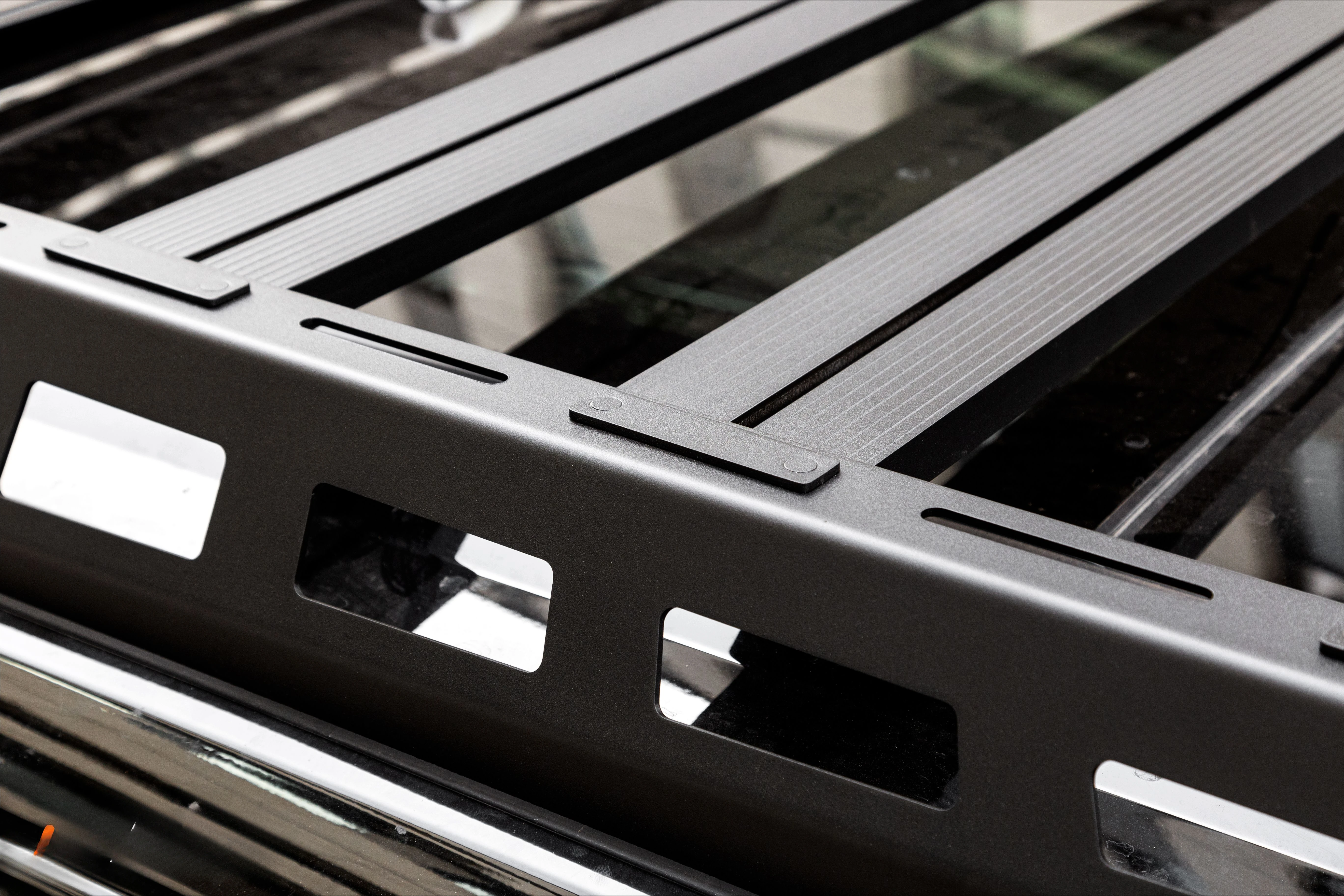 Рисунок 2 - Аксессуары, верхние ядра для багажника на крышу